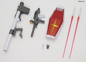 MG RX-78-2 Gundam Ver.3.0 [Titanium Finish] - Core Fighter, weapons, and articulation are all the same as the standard release. (3/4)