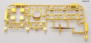 MG RX-78-2 Gundam Ver.3.0 [Titanium Finish] - Gold runner with a semi-gloss Extra Finish-style coating