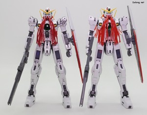 Gundam Base Gundam Nadleeh - MG 건담 버체에 부속된 건담 나드레와 함께. 사출색이 전반적으로 밝아졌고, 뒷머리 조형이 옆으로 넓게 변경되었습니다. (1/2)