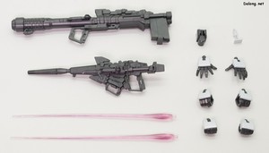Gundam Base Unicorn Gundam (Final Battle Ver.) [Special Coating] - 기존 유니콘의 기본 무장과 악세사리도 그대로 들어있습니다.