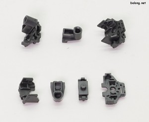 Gundam Base Unicorn Gundam (Final Battle Ver.) [Special Coating] - 실드 결합을 위해 이 킷에 새롭게 추가된 신규 조형 파츠들