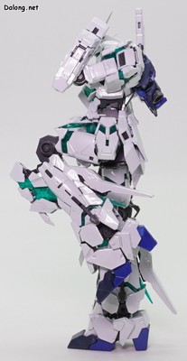 Gundam Base Unicorn Gundam (Final Battle Ver.) [Special Coating] - 가동성은 기존과 동일합니다.