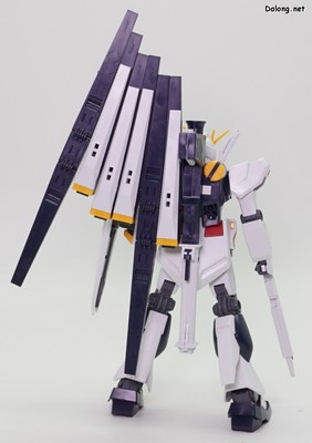 1/144 Option Parts Set Gunpla 19 (Fin Funnel) - EG 뉴건담에 핀 판넬과 바주카를 장착해본 모습 본체 내구성이 다소 부족해서, 직립시 각을 잡기가 까다롭습니다. (2/2)