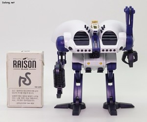 Xabungle Durun Type - 담배갑과의 크기 비교