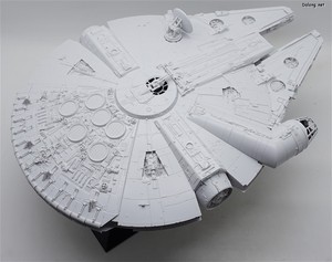 PG 1/72 Millennium Falcon - 여러 각도에서 본 모습 (2/5)