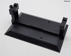 PG 1/72 Millennium Falcon - 커다란 스탠드가 동봉되어 있습니다.