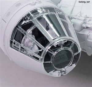 PG 1/72 Millennium Falcon - 콕핏부의 창살형 파츠와 클리어 파츠 비교 (2/2)