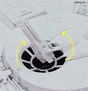 PG 1/72 Millennium Falcon - 상부의 레이더와 쿼드레이저 포대는 전방위로 회전이 가능하네요. (2/2)