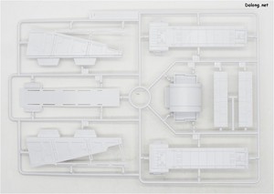 PG 1/72 Millennium Falcon - Runner (10/29)