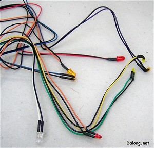 PG Yamato - LED는 총 8개. 오렌지색 큰거 하나, 오렌지색 작은거 2개, 빨간색 큰거하나, 빨간색 작은거 하나, 노란색 작은거 2개, 투명색 큰거 하나..
