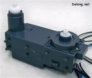 PG Yamato - 이것은 후방의 제3 주포 유닛. 회전로터가 2개 달려있죠.