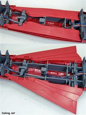 PG Yamato - 날개를 접었을 때와 폈을 때.