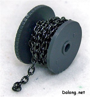 PG Yamato - 쇠사슬은 저런식으로 고정해서 돌돌 감아둡니다. 쇠사슬의 느낌은 무척 좋습니다.