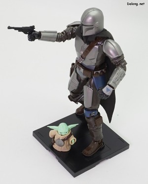 1/12 マンダロリアン＆グローグー [STAR WARS: THE MANDALORIAN AND GROGU] - ブラスター射撃ポーズ (2/3)