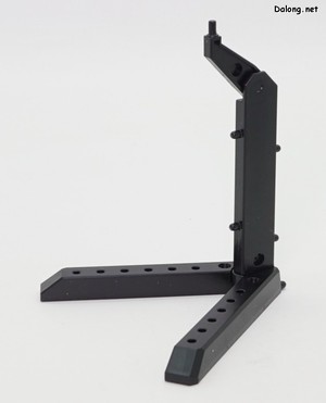 Macross VF-25F Messiah Valkyrie Alto Custom - 검은색의 간단스탠드도 동봉되어 있습니다. 이 스탠드는 각도 조정이 제한적이라 요즘엔 잘 안넣어주던데.. 차라리 액션베이스 7을 넣어주는게 더 