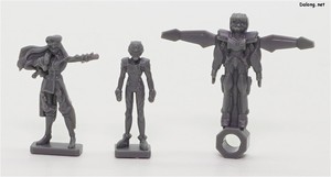 Macross VF-25F Messiah Valkyrie Alto Custom - 3개의 캐릭터 피규어가 동봉되어 있는데요. 셰릴, 알토, 알토 + EX기어 블루의 3종입니다. (1/2)