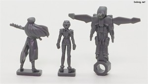 Macross VF-25F Messiah Valkyrie Alto Custom - 3개의 캐릭터 피규어가 동봉되어 있는데요. 셰릴, 알토, 알토 + EX기어 블루의 3종입니다. (2/2)