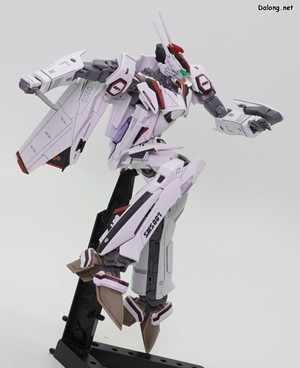 Macross VF-25F Messiah Valkyrie Alto Custom - 나이프 액션 (2/3)