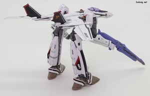 Macross VF-25F Messiah Valkyrie Alto Custom - 거워크 모드 (2/4)