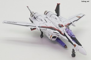 Macross VF-25F Messiah Valkyrie Alto Custom - 파이터 모드 (3/6)