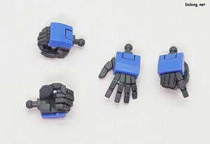 HGUC Gustav Karl Type-00 - 손은 총 4개가 제공됩니다.