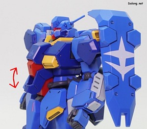 HGUC Gustav Karl Type-00 - 허리는 앞뒤로 조금밖에 못 움직입니다.