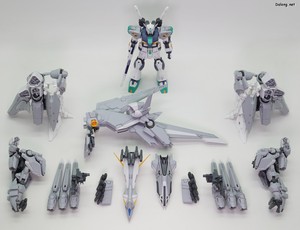 HGUC Alyzeus - 아류제우스 장갑을 분리한 모습.
