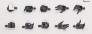 HGUC Alyzeus - 손은 총 5종이 제공되는데, 손등 파츠는 1세트 뿐이라 돌려써야 합니다. 킷의 가격을 생각하면 아쉬운 구성이네요..
