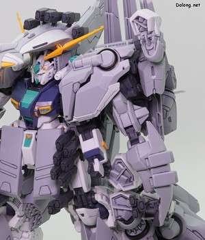 HGUC Alyzeus - 어깨 옆에 조인트 파츠를 추가하고, 위쪽 네모칸에 아류제우스의 팔을 장착합니다. (2/2)