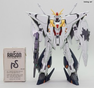 HGUC Xi Gundam (Mobile Suit Gundam Harthaway the Sorcery of Nymph Circe) - 담배갑과의 크기 비교