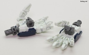 HGUC Xi Gundam (Mobile Suit Gundam Harthaway the Sorcery of Nymph Circe) - 손바닥에 서브 매니퓰레이터가 추가된 편손 한 세트가 추가되었습니다. 크시 건담의 손이 큰 