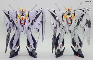 HGUC Xi Gundam (Mobile Suit Gundam Harthaway the Sorcery of Nymph Circe) - 기존의 HGUC 크시 건담과 함께. 사출색이 생각보다는 많이 바뀌었습니다.
