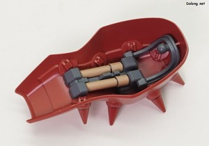 HGUC Messer Type-M01 (Gawman Use) - 빔사벨 2개는 오른쪽 어깨의 스파이크 숄더 아머 내부에 수납됩니다.