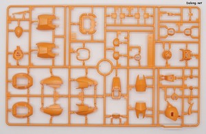 HG 1/144 グフイグナイテッド(ハイネ・ヴェステンフルス専用機) - ランナー (2/8)