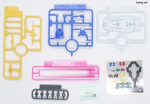 HG White Gundam - Runner (5/5)