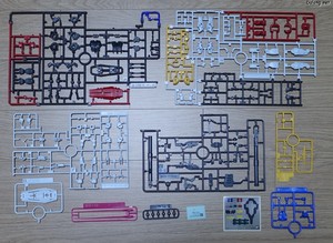 HG White Gundam - Runner