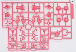 HG Char's Zaku (GQ) - Runner (2/5)