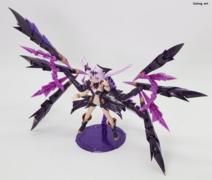 Arca Nadea Gii - 날개를 완전히 전개한 위라이즈 모드 포즈. 작은 본체에 비해 크고 넓은 범위로 펼칠 수 있으며, 고정성도 좋네요. (3/4)