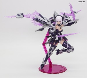 Arca Nadea Xeno Alma Explode Volcarion - 액션 포즈 (1/2)