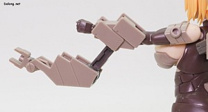 Kotobukiya Kagutsuchi-Kou - 팔과 리어스커트에 달린 서브암의 전개 (1/2)