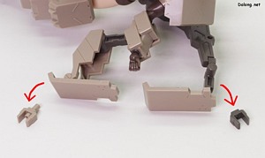 Kotobukiya Kagutsuchi-Kou - 소형 실드는 발바닥이나 서브암에 장착할 수 있습니다. (2/2)