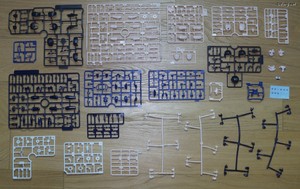 Frame Arms Girl Laetitia Azurite Ver. - Runner