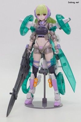 Frame Arms Girl Wilber Nine Beryl Armor Custom - 다양한 각도에서 본 모습 (1/7)