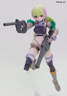 Frame Arms Girl Wilber Nine Beryl Armor Custom - 서프레서와 라이플 모드를 적용한 소체모드 포즈 (1/2)