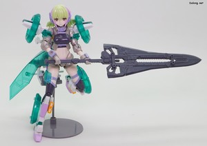 Frame Arms Girl Wilber Nine Beryl Armor Custom - 멀티 모듈 블레이드  (정식배치형)을 적용한 무장모드 포즈 (1/2)