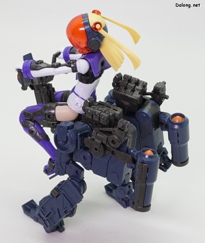 Frame Arms Girl Greifen Barracuda - 소체 상태를 라이드 비클에 탑승시킨 포즈 (2/3)