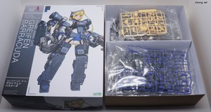 Frame Arms Girl Greifen Barracuda - Box Open