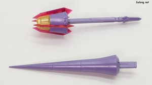 Grande Scale Durga I - The Heirance's configuration and gimmicks are the same as the original Frame Arms Girl, just bigger. (