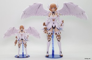 グランデスケール ルミティア - オリジナル版のルミティアと一緒に。