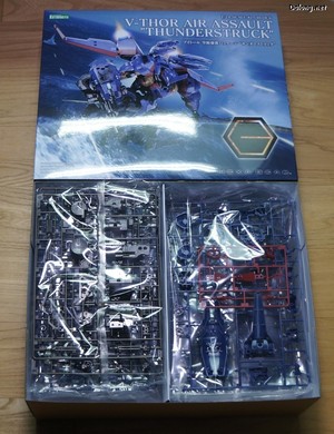 Hexa Gear V-Thor Air Assault "Thunderstruck" - Box Open
